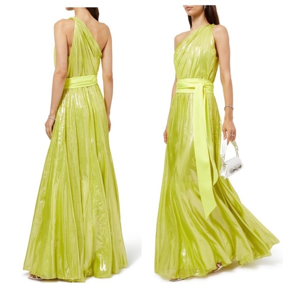Alice & Olivia Milan One-Shoulder Gathered Metallic Gown in Lemon Sorbet - 4 - Picture 12 of 15